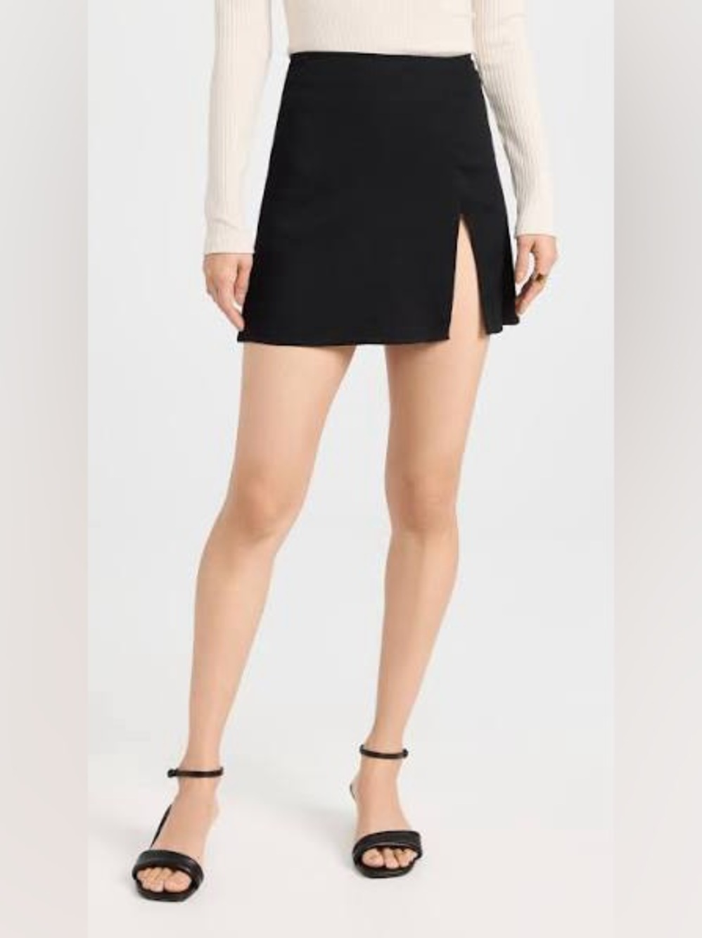 reformation 🎹 margot mini skirt - Picture 2 of 3